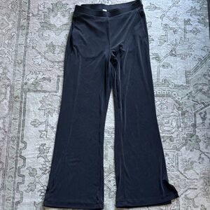 Lululemon softstreme drapey pants cropped